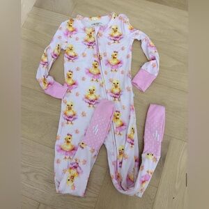 Posh Peanut Convertible Romper Spring Chicks 💛💕